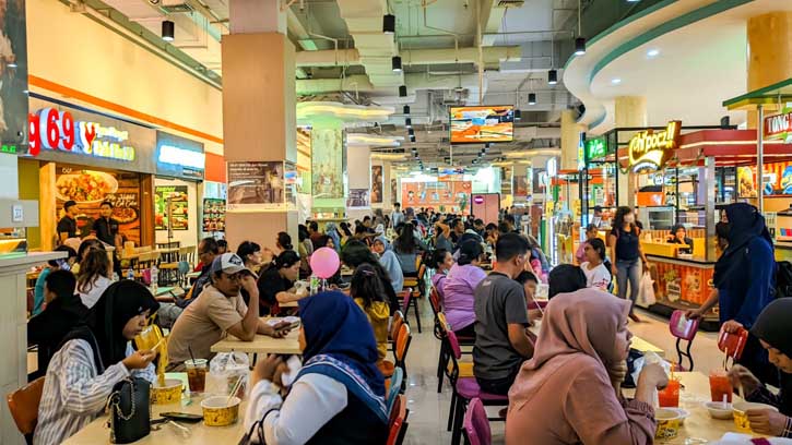 SEGERA HADIR! Food Court Terbesar dan Terlengkap di Kota Medan