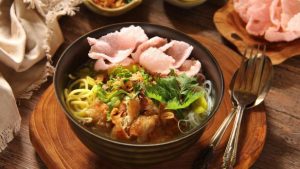 Sensasi Mantap Misop Bakso Udang di Cemara Food Court Medan