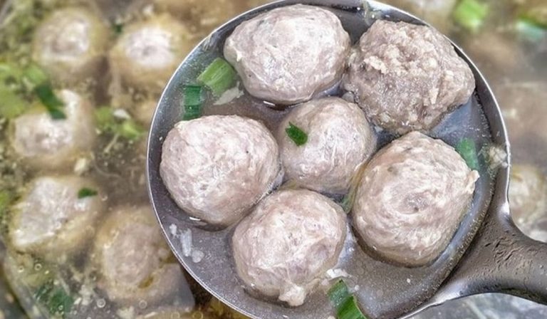 Resep Kuah Bakso Sapi Spesial Enak dan Gurih