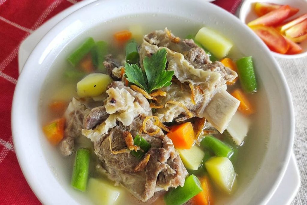 RESEP SOP DAGING SAPI BUMBU REMPAH