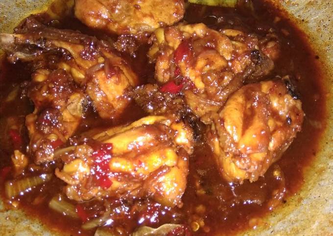 Resep Semur Ayam Kecap Pedas