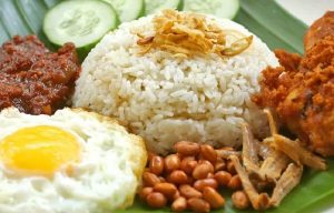 Cara Bikin Nasi Uduk di Magic Com