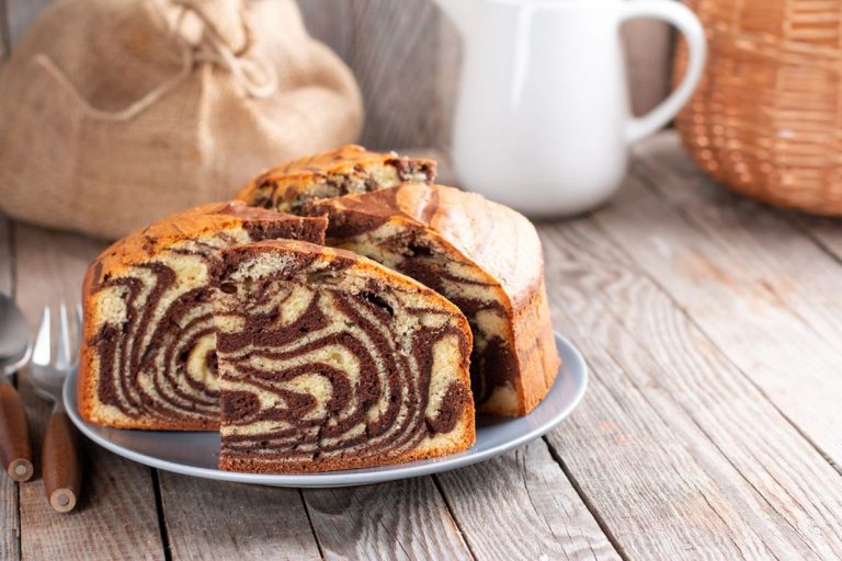Resep Cake Marmer Lembut dan Berminyak
